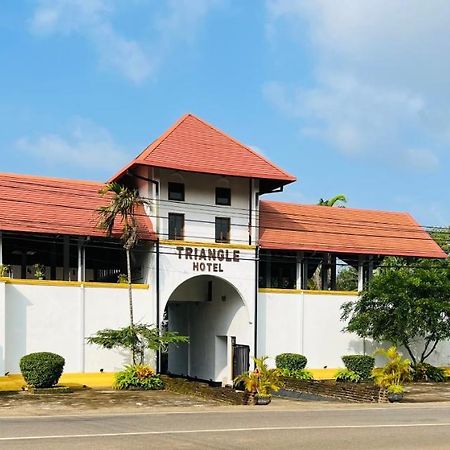 The Triangle Hotel Anuradhapura Exterior photo